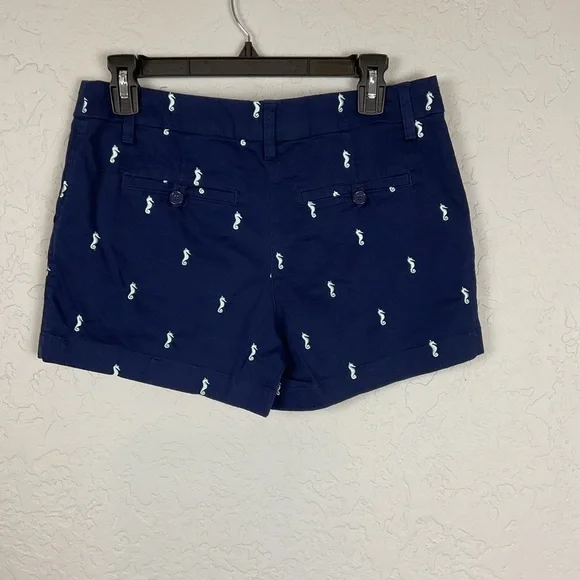 Women’s Cambridge Navy Blue Seahorse Design Shorts Size 6 - Picture 4 of 7